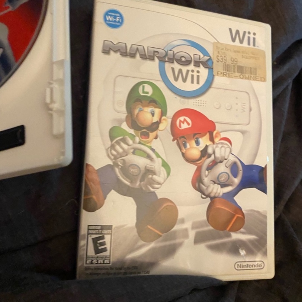 Nintendo Wii Super Mario Game Collection - and others - Picture 6 of 9